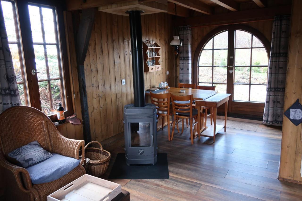 Gîte et chambres d'hôtes le Chêne Ban-sur-Meurthe-Clefcy Exterior foto