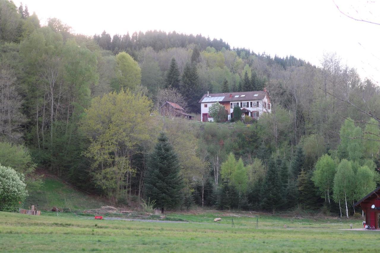 Gîte et chambres d'hôtes le Chêne Ban-sur-Meurthe-Clefcy Exterior foto